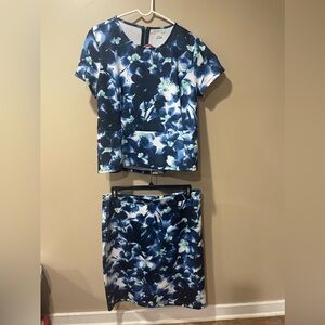 Liz Claiborne Women's Blue Floral Skirt Set